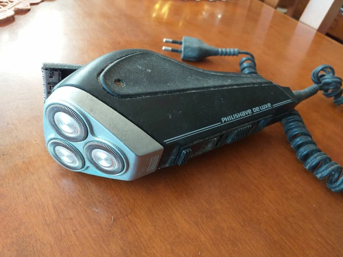 Vendora PHILISHAVE DE LUXE. 3 Vendora PHILISHAVE DE LUXE.