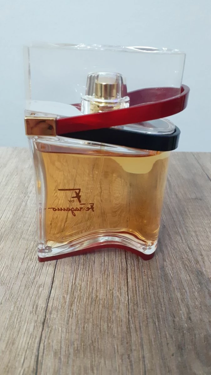 Vendora Ολοκαίνουριο άρωμα 3 Vendora Ολοκαίνουριο άρωμα