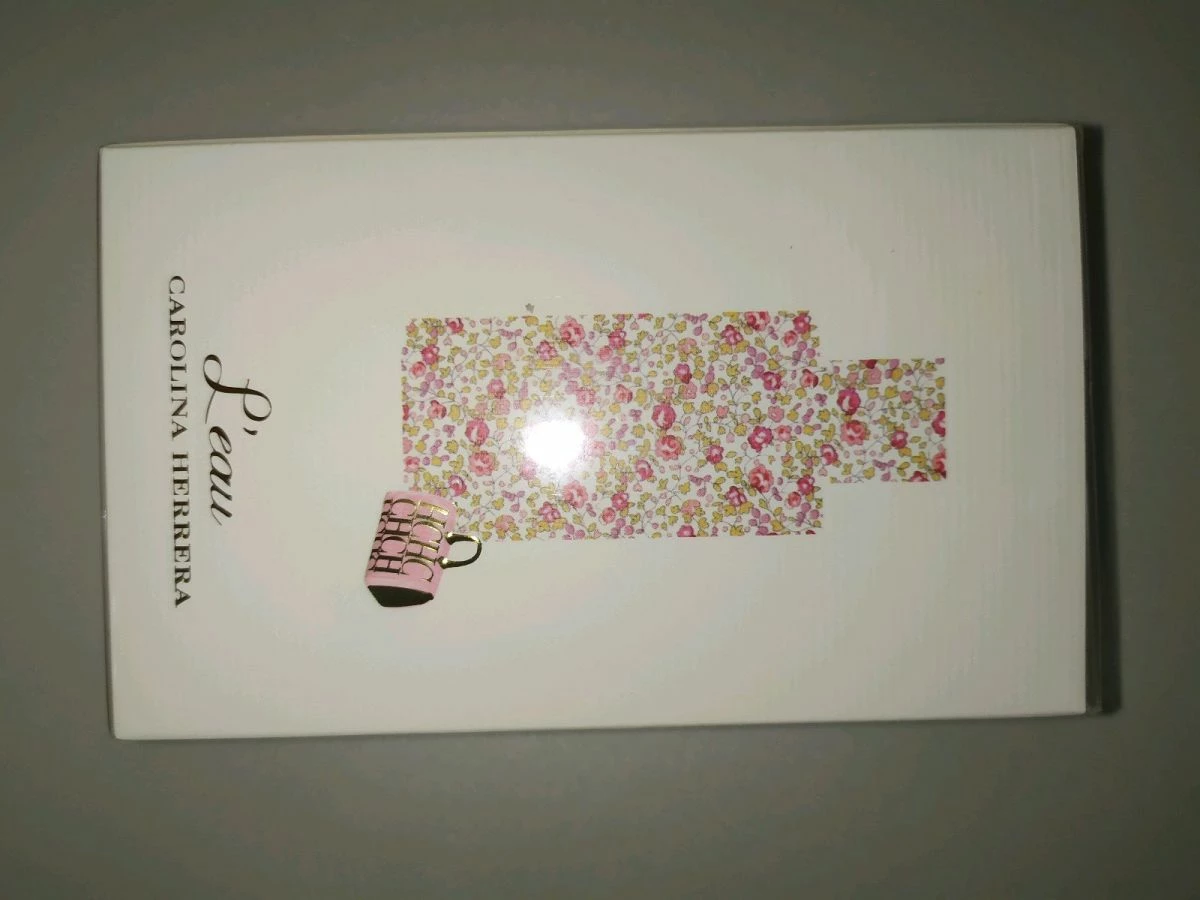 Vendora Γυναικείο άρωμα Carolina Herrera L'eau 100ml Eau De Toilet Γνήσιο καινούργιο με τη ζελατίνη του. 3 Vendora Γυναικείο άρωμα Carolina Herrera L'eau 100ml Eau De Toilet Γνήσιο καινούργιο με τη ζελατίνη του.