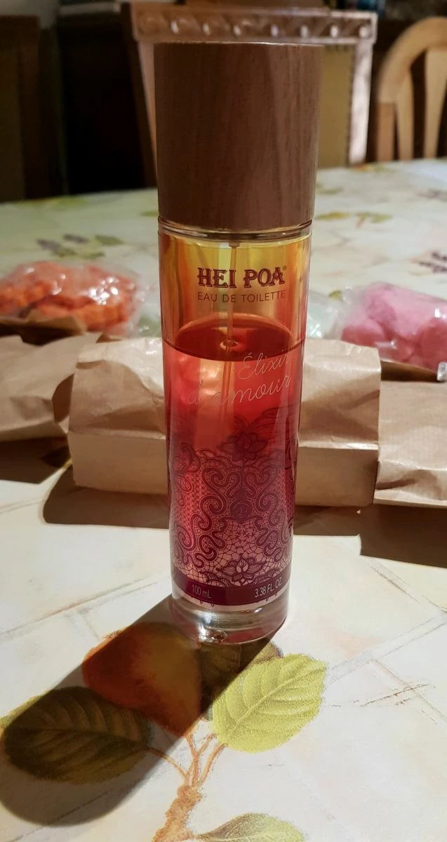 Vendora Άρωμα HEI POA + αρωματικά χώρου + Δώρο σαπούνι αρωματικό 3 Vendora Άρωμα HEI POA + αρωματικά χώρου + Δώρο σαπούνι αρωματικό