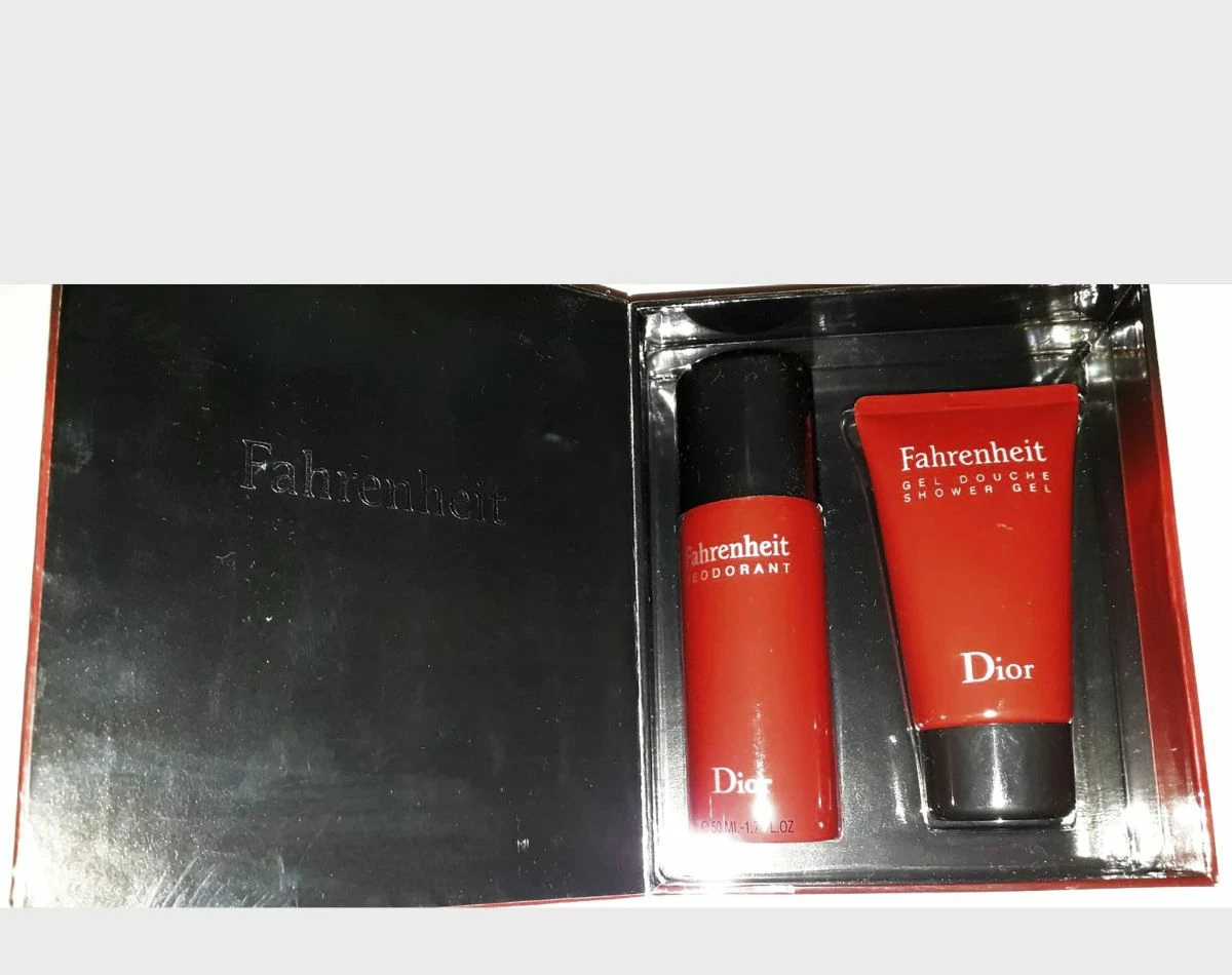 Vendora Vintage Dior Fahrenheit Collectible Set, (year 2001) Unopened. In Original Box. 3 Vendora Vintage Dior Fahrenheit Collectible Set, (year 2001) Unopened. In Original Box.