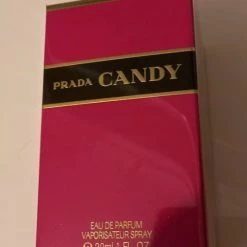 Vendora Prada Candy 30ml + δωρο ενα κραγιον