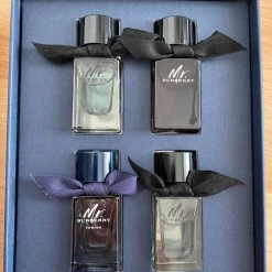 Vendora Ανδρικό Άρωμα Κολόνια Mr. Burberry By Burberry - 4 Pieces Miniature Collection Eau De Toilette Limited -vendora shop 26a9ed3086bd55d12ea5af4cdadf71ad7cae175a xl