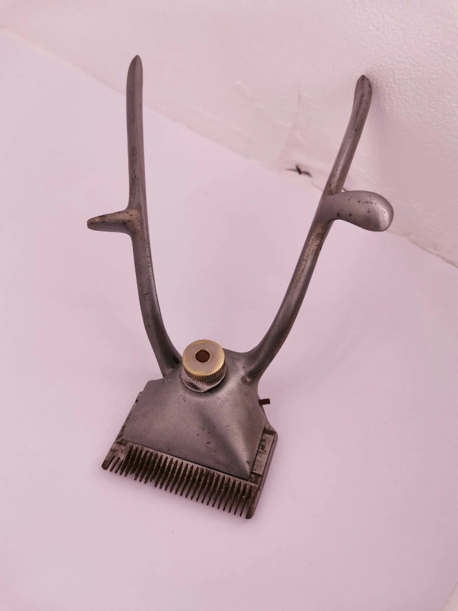 Vendora 3 Κουρεφτικες μηχανές εποχής 1960 τιμή ανά τεμάχιο 6 Vendora 3 Κουρεφτικες μηχανές εποχής 1960 τιμή ανά τεμάχιο - Image 4