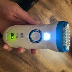 Vendora Braun Silk-épil 9 και συσκευή καθαρισμού και μασάζ προσώπου Braun -vendora shop 2fa480a74ef2c336961539f4b454f846d808621b xl