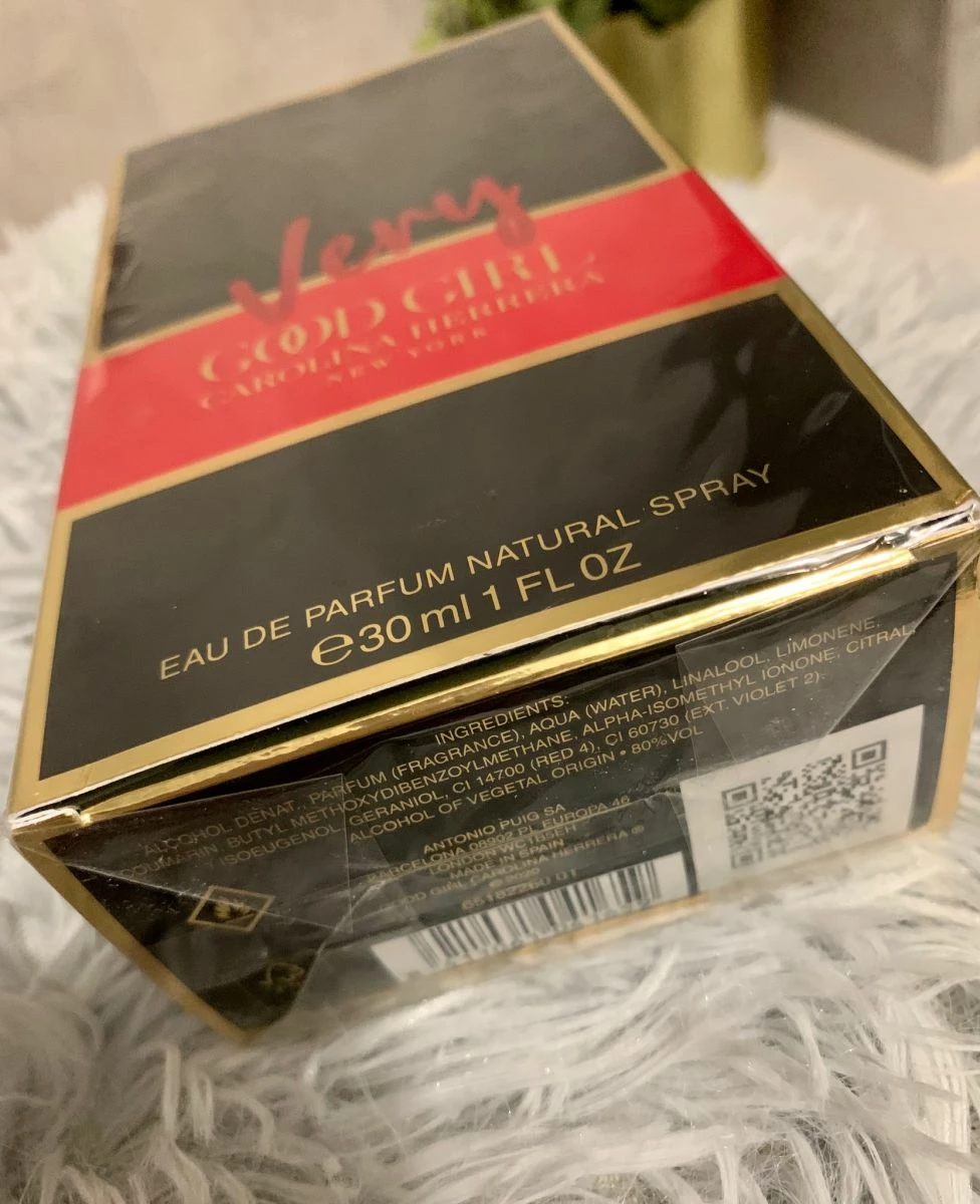 Vendora Carolina Herrera Very Good Girl Eau De Parfum Natural Spray 30ml 10 Vendora Carolina Herrera Very Good Girl Eau De Parfum Natural Spray 30ml - Image 8