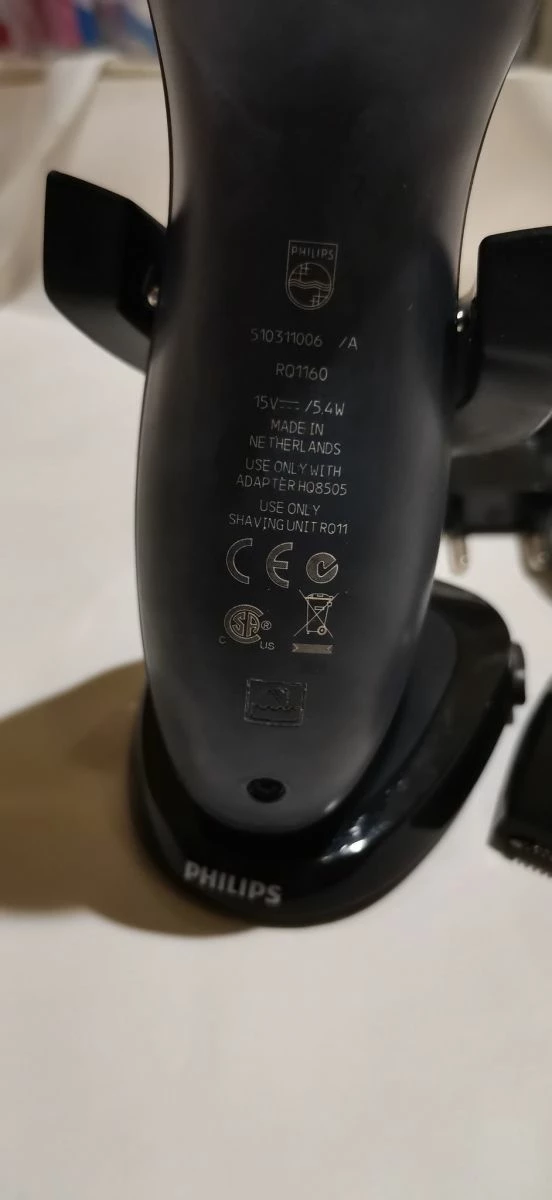 Vendora Ηλεκτρική επαναφορτιζόμενη PHILIPS μηχανή για υγρό και στεγνό ξύρισμα 5 Vendora Ηλεκτρική επαναφορτιζόμενη PHILIPS μηχανή για υγρό και στεγνό ξύρισμα - Image 3