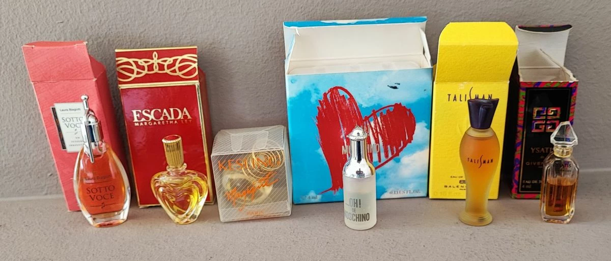 Vendora Συλλεκτικά δείγματα αρωμάτων απο την δεκαετία του 90 9 Vendora Συλλεκτικά δείγματα αρωμάτων απο την δεκαετία του 90 - Image 7