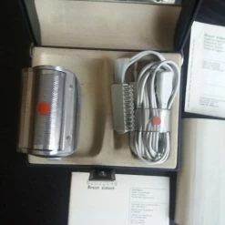 Vendora Vintage ξυριστική μηχανή BRAUN Made In Germany. Έτος κατασκευής 1961. Μαζί με τη θήκη. Λειτουργεί. 12 Vendora Vintage ξυριστική μηχανή BRAUN Made In Germany. Έτος κατασκευής 1961. Μαζί με τη θήκη. Λειτουργεί. -vendora shop 4cc60c5795f0832a0a7fd67d2fc1e81620667cb6 xl