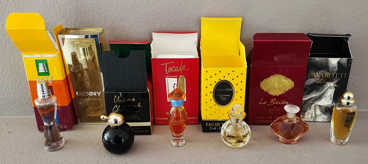 Vendora Συλλεκτικά δείγματα αρωμάτων απο την δεκαετία του 90 4 Vendora Συλλεκτικά δείγματα αρωμάτων απο την δεκαετία του 90 - Image 2