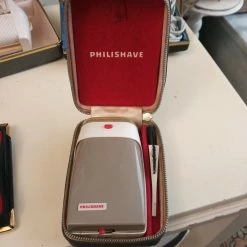 Vendora βιντατζ ηλεκτρικές Ξυριστικες Μηχανές πέντε τεμαχια μόνο όλες μαζι -vendora shop 5a809476d63fc349a6b0aa756d6a3af929d67c29 xl