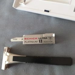 Vendora Vintage ξυραφάκι SCHICK -vendora shop 5d3eb1352f51519856665b1e704b3b84b09b2573 xl