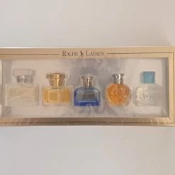 Vendora RALPH LAUREN σετ 5 συλλεκτικές Vintage μινιατούρες με αρώματα σε κλειστό κουτί. 23 Vendora RALPH LAUREN σετ 5 συλλεκτικές Vintage μινιατούρες με αρώματα σε κλειστό κουτί. -vendora shop 60f7ff294eeaa4f29b60981f22409fa9ebbbfff2 xl
