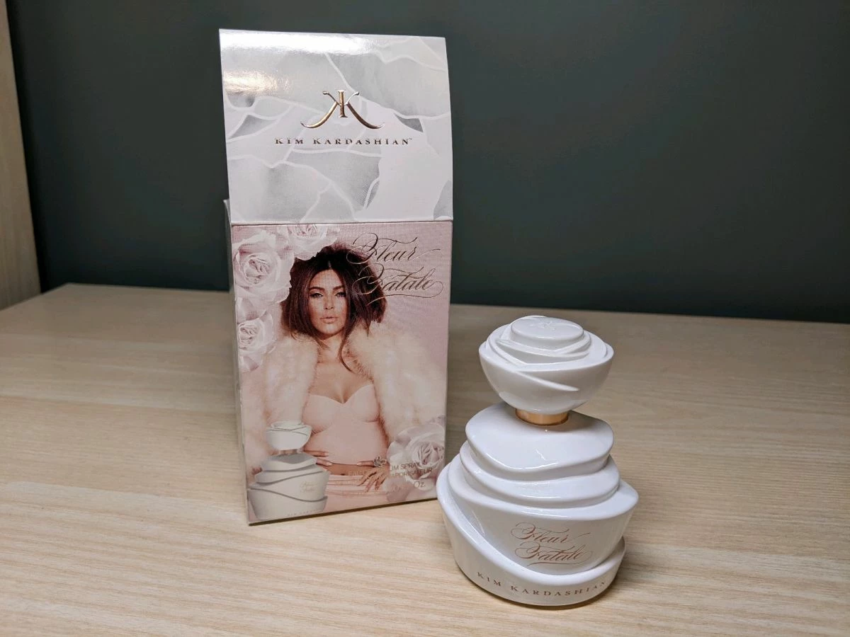 Vendora Άρωμα Kim Kardashian Fleur Fatale 30 Ml γεμάτο 3 Vendora Άρωμα Kim Kardashian Fleur Fatale 30 Ml γεμάτο