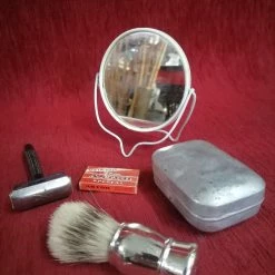 Vendora Σετ ξυριστικα Vintage εποχης