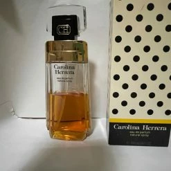 Vendora Carolina Herrera By Carolina Herrera