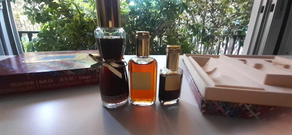 Vendora Vintage Estee Lauder You Dew 1953 6 Vendora Vintage Estee Lauder You Dew 1953 - Image 4