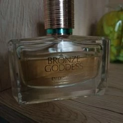 Vendora Άρωμα γνήσιο 50 μλ μπουκάλι.