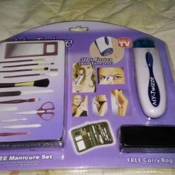 Vendora Συσκευη Αποτριχωσης και Μανικιουρ Σετ