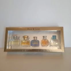 Vendora RALPH LAUREN σετ 5 συλλεκτικές Vintage μινιατούρες με αρώματα σε κλειστό κουτί. 17 Vendora RALPH LAUREN σετ 5 συλλεκτικές Vintage μινιατούρες με αρώματα σε κλειστό κουτί. -vendora shop 80933db0115d77bfb9f86e87c9bc76b8e5dad2ff xl