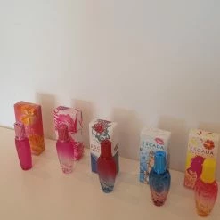 Vendora 5 Σπάνια ESCADA COLLECTORS EDITION συλλεκτικά μίνι αρώματα -vendora shop 885e935bd7a458d124160d276d7fa0d3e84bb118 xl