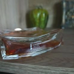 Vendora Άρωμα γνήσια 100 μλ μπουκάλι, μέσα 60 μλ. -vendora shop 8a2f19c1ce542ec88f0ee0566c9d29cdb1b74476 xl