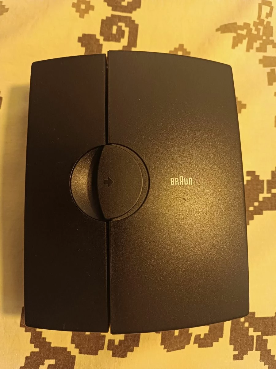 Vendora Ξυριστική μηχανή της BRAUN Model 6522 (ρεύματος και μπαταρίας) μετά θήκης για κρέμασμα στο τοίχο 5 Vendora Ξυριστική μηχανή της BRAUN Model 6522 (ρεύματος και μπαταρίας) μετά θήκης για κρέμασμα στο τοίχο - Image 3