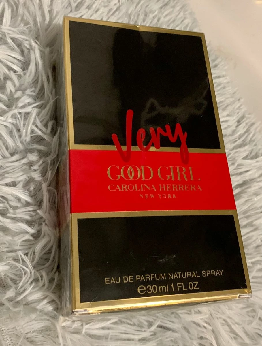 Vendora Carolina Herrera Very Good Girl Eau De Parfum Natural Spray 30ml 9 Vendora Carolina Herrera Very Good Girl Eau De Parfum Natural Spray 30ml - Image 7