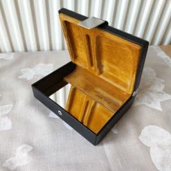 Vendora Κουτί-θήκη από Vintage Braun Sixtant 1 1961 Hans Gugelot ξυριστική μηχανή. Σε εξαιρετική κατάσταση. -vendora shop 949243bbcc2b92f0a14194c4aefee07fa8186988 xl