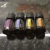 Vendora ΠΑΚΕΤΟ 4 αιθέριων ελαίων της Doterra, 5ml, Μέντα, Λεβάντα, Λεμόνι, Πορτοκάλι - PACK Of 4 Essential Oils Of Doterra, 5ml, Peppermint, Lavender, Lemon, Orange. 2 Vendora ΠΑΚΕΤΟ 4 αιθέριων ελαίων της Doterra, 5ml, Μέντα, Λεβάντα, Λεμόνι, Πορτοκάλι - PACK Of 4 Essential Oils Of Doterra, 5ml, Peppermint, Lavender, Lemon, Orange. -vendora shop 9bfef46aa227b10f2d049f2fb3f598715dbb40f6 xl
