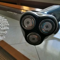 Vendora Ξυριστική μηχανή Philips -vendora shop 9e84c46feb766cd90163d75dd186346d22fd6670 xl