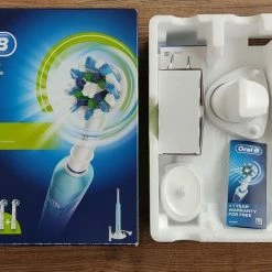 Vendora Ηλεκτρική οδοντόβουρτσα Oral-B PRO 770 (ΚΑΙΝΟΥΡΓΙΑ)