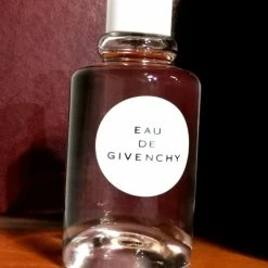 Vendora Καινούριο Άρωμα EAU DE GIVENCHY 10 Vendora Καινούριο Άρωμα EAU DE GIVENCHY -vendora shop b4af3f63b40fb01cfbd0a5a67d823af23794448b xl