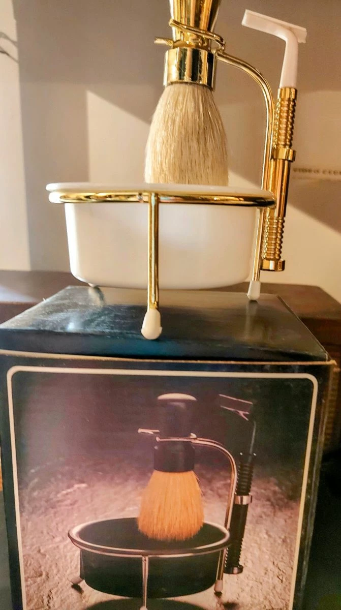 Vendora Σετ ξυριστικό καινούργιο. 4 Vendora Σετ ξυριστικό καινούργιο. - Image 2