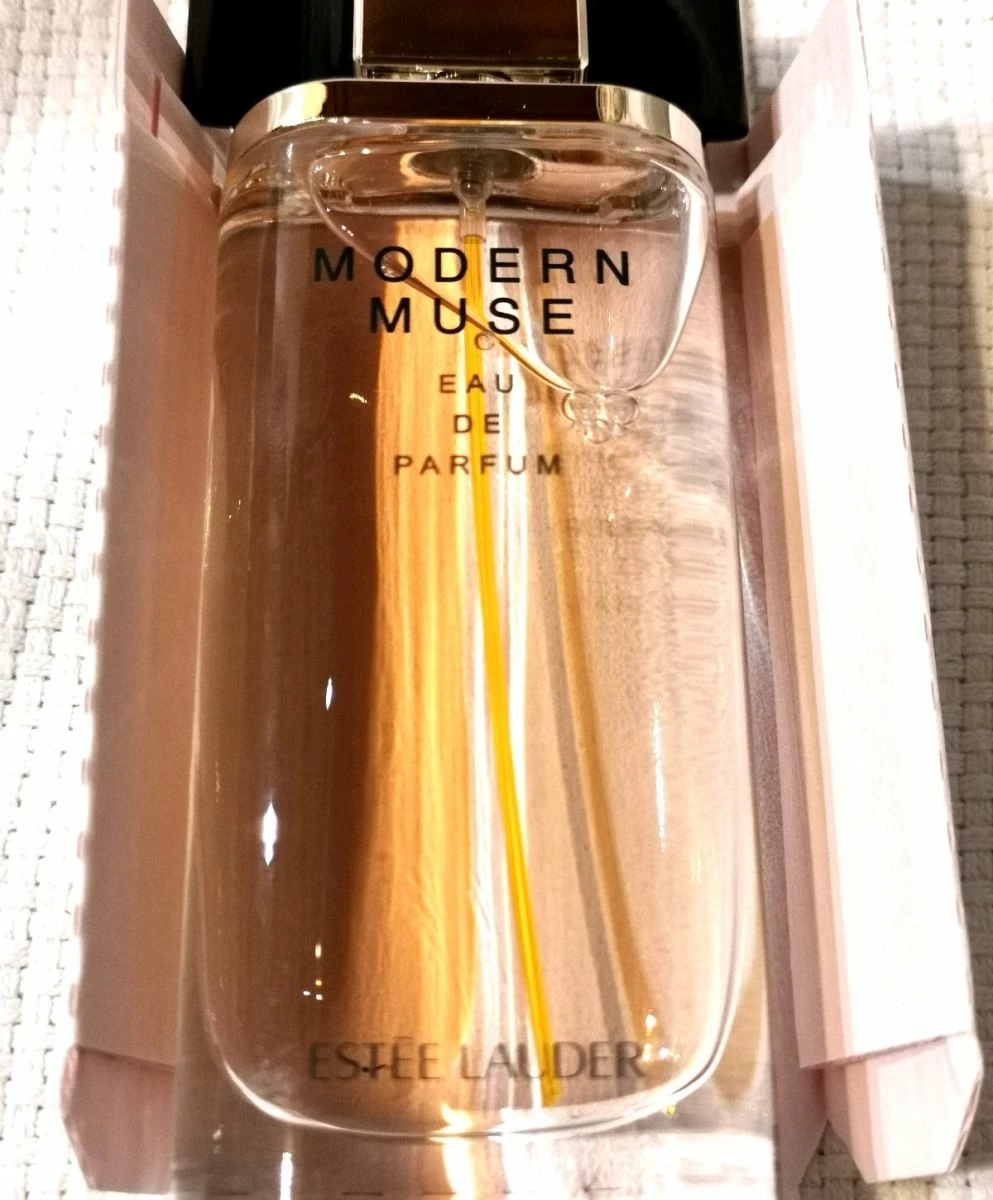 Vendora Καινούριο Άρωμα MODERN MUSE ESTEE LAUDER 5 Vendora Καινούριο Άρωμα MODERN MUSE ESTEE LAUDER - Image 3