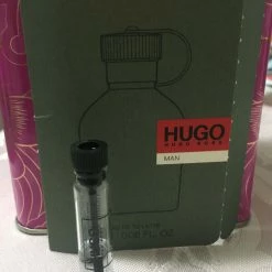 Vendora Hugo Boss δειγματα αρωμάτων - 2 μαζί -vendora shop ddc7f9e2cfe8dd6f9c886ad48b9ba02dd5f2be94 xl