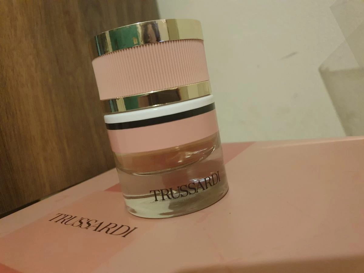 Vendora Trussardi αυθεντικη καινουργια 30 Ml 4 Vendora Trussardi αυθεντικη καινουργια 30 Ml - Image 2
