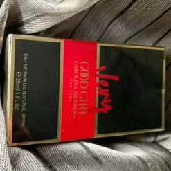 Vendora Carolina Herrera Very Good Girl Eau De Parfum Natural Spray 30ml 23 Vendora Carolina Herrera Very Good Girl Eau De Parfum Natural Spray 30ml -vendora shop e64bed92849c424b00b4e9404aa2094f9477139e xl