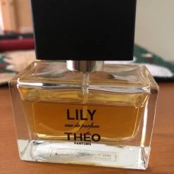 Vendora άρωμα Eau De Parfum Lily By Theo Parfums