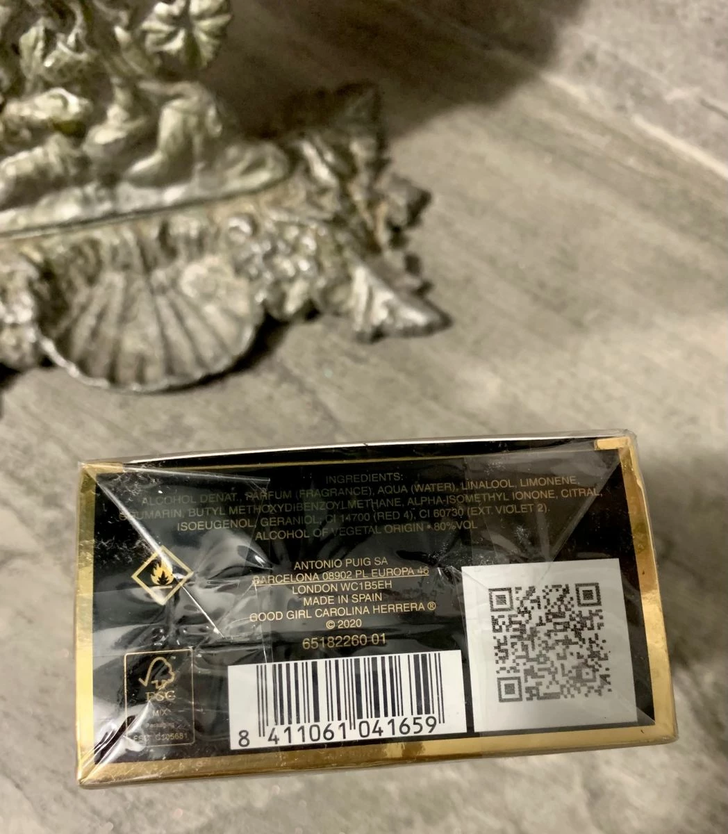 Vendora Carolina Herrera Very Good Girl Eau De Parfum Natural Spray 30ml 6 Vendora Carolina Herrera Very Good Girl Eau De Parfum Natural Spray 30ml - Image 4