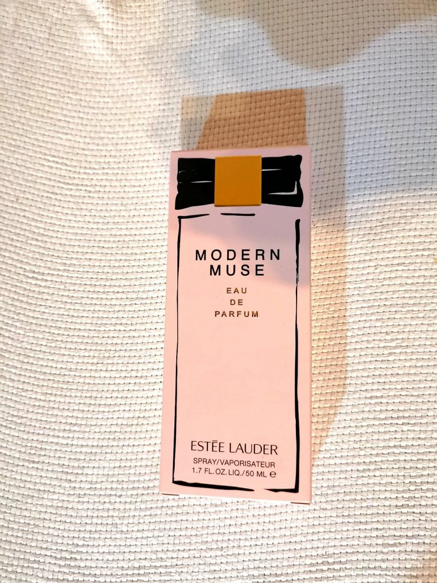 Vendora Καινούριο Άρωμα MODERN MUSE ESTEE LAUDER 6 Vendora Καινούριο Άρωμα MODERN MUSE ESTEE LAUDER - Image 4