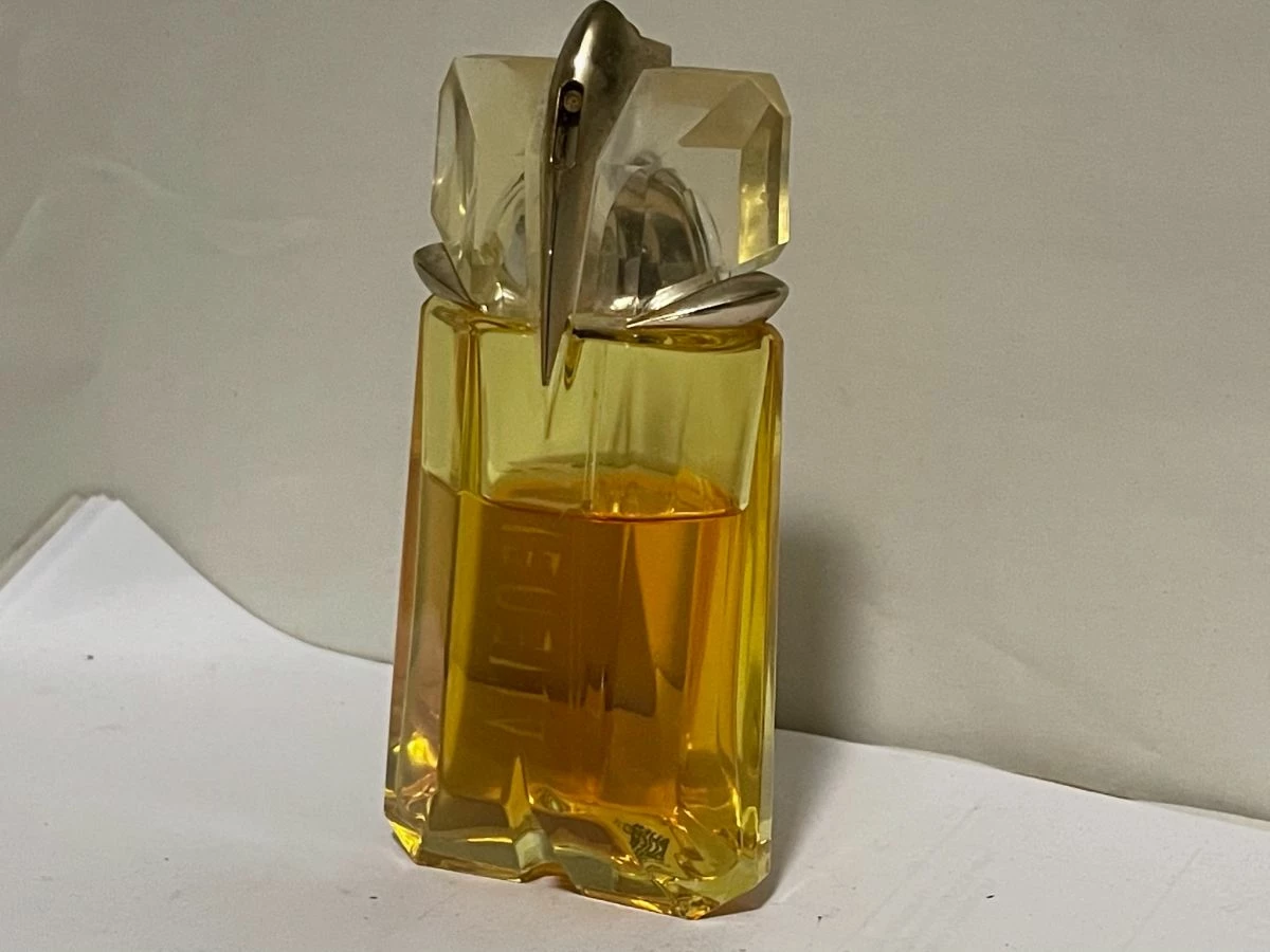 Vendora Thierry Mugler Alien Sunessence Legere 3 Vendora Thierry Mugler Alien Sunessence Legere