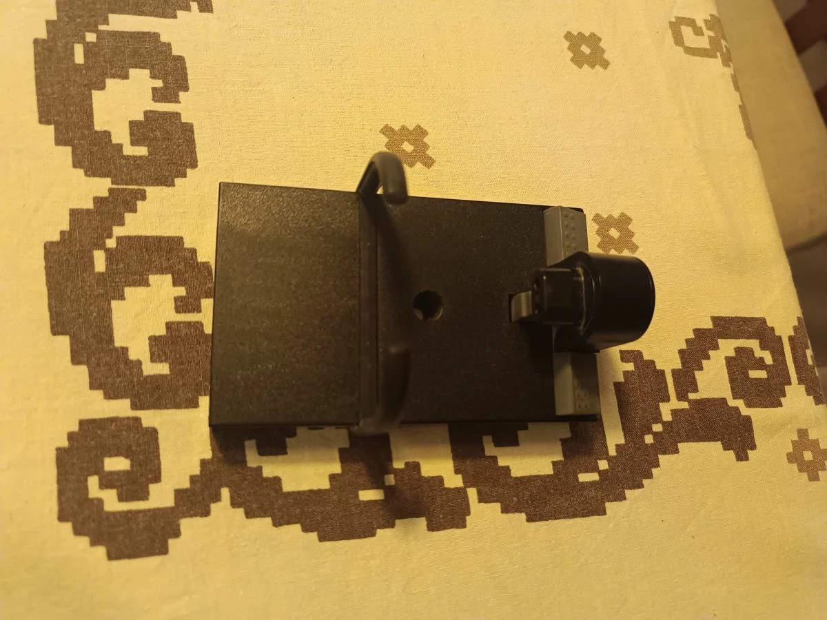 Vendora Ξυριστική μηχανή της BRAUN Model 6522 (ρεύματος και μπαταρίας) μετά θήκης για κρέμασμα στο τοίχο 11 Vendora Ξυριστική μηχανή της BRAUN Model 6522 (ρεύματος και μπαταρίας) μετά θήκης για κρέμασμα στο τοίχο - Image 9