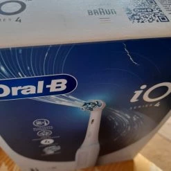 Vendora Ηλεκτρικη οδοντοβουρτσα Braun IOseries4 -vendora shop fab520a71c5b0fdd48b7c3fb142e6525fc7dae38 xl